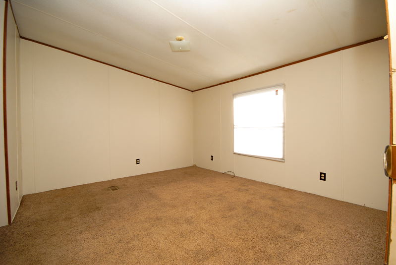 Goldsboro NC - Homes for Rent - 102 North Timber Place Dudley NC 28333 - Master Bedroom