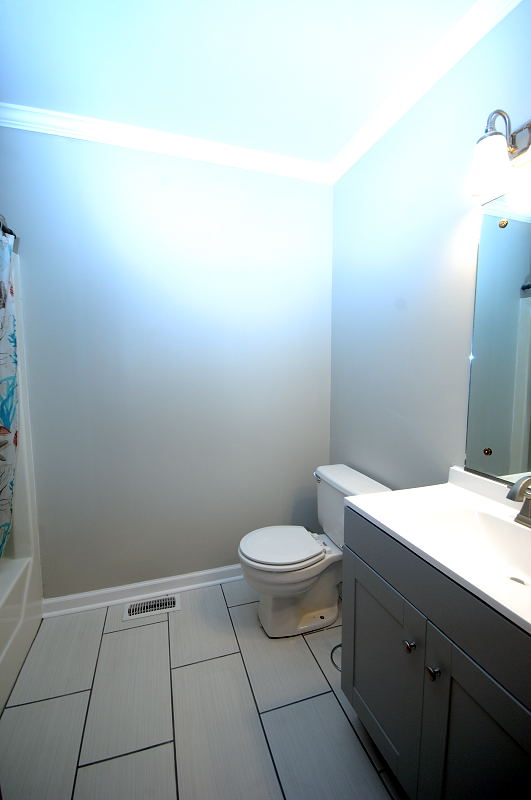 Goldsboro NC - Homes for Rent - 103 Laura Lane Goldsboro NC 27530 - Bathroom