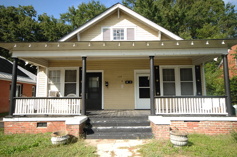 Goldsboro NC - Homes for Rent - 1109 East Walnut St. Goldsboro NC 27530 - Main House View