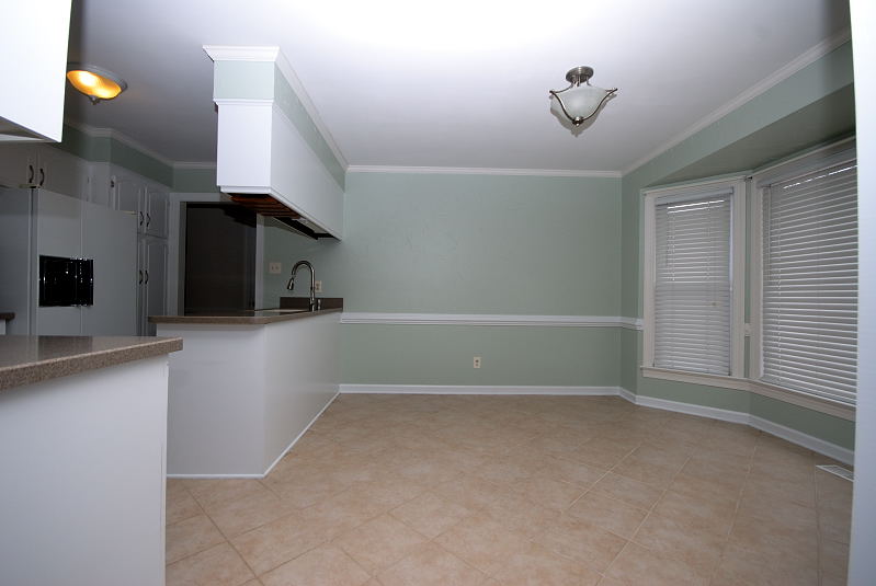 Goldsboro NC - Homes for Rent - 119 Courtney Road Goldsboro NC 27534 - Kitchen / Dining Area