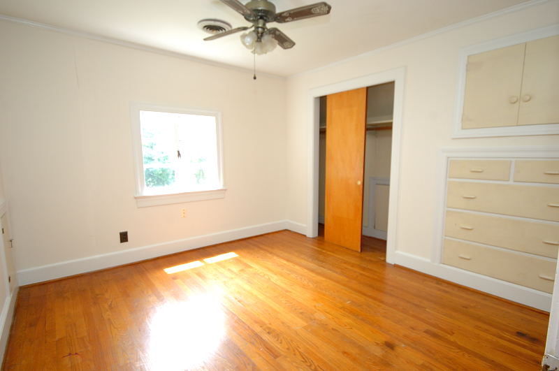 Goldsboro NC - Homes for Rent - 1210 East Holly St Apt B Goldsboro NC 27530 - Bedroom