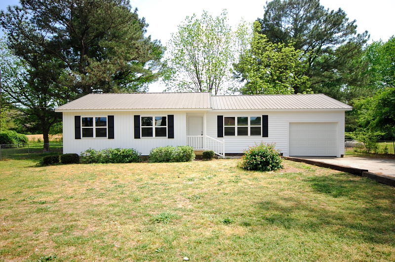 Goldsboro NC - Homes for Rent - 1283 Rosewood Rd. Goldsboro NC 27530 - Main House View