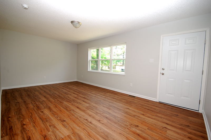 Goldsboro NC - Homes for Rent - 1283 Rosewood Rd. Goldsboro NC 27530 - Living Room