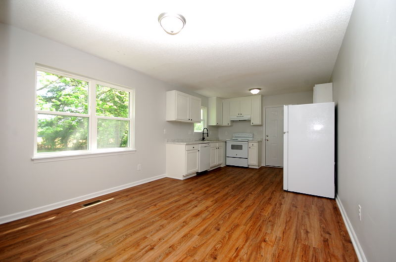 Goldsboro NC - Homes for Rent - 1283 Rosewood Rd. Goldsboro NC 27530 - Kitchen / Dining Area