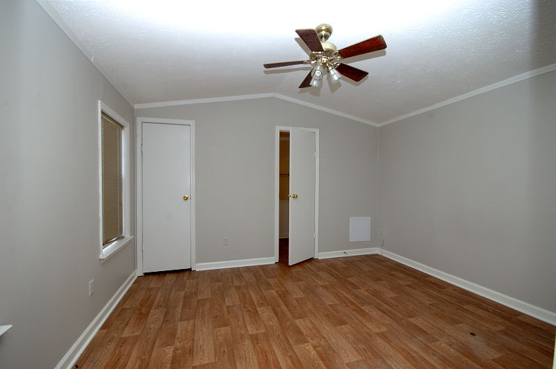 Goldsboro NC - Homes for Rent - 2034 Old Grantham Rd Goldsboro NC 27350 - Master Bedroom