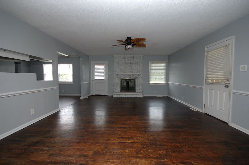 Goldsboro NC - Homes for Rent - 212 Tina Avenue Pikeville NC 27863 - Living Room