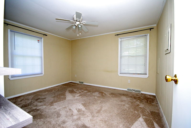 Goldsboro NC - Homes for Rent - 2366 North Beston Road La Grange NC 28551 - Bedroom