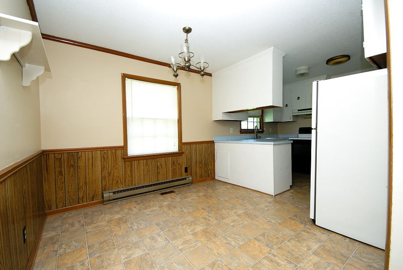 Goldsboro NC - Homes for Rent - 2406 Norwood Avenue Goldsboro NC 27534 - Dining Area