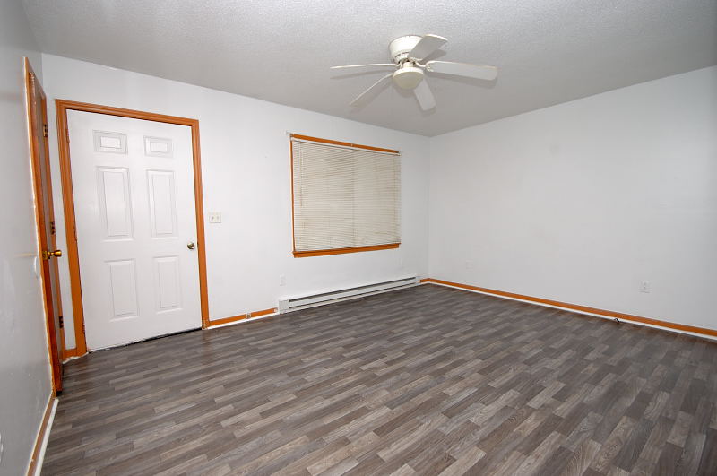 Goldsboro NC - Homes for Rent - 271 Rouse Chapel Rd. Ayden, NC 28513 - Living Room