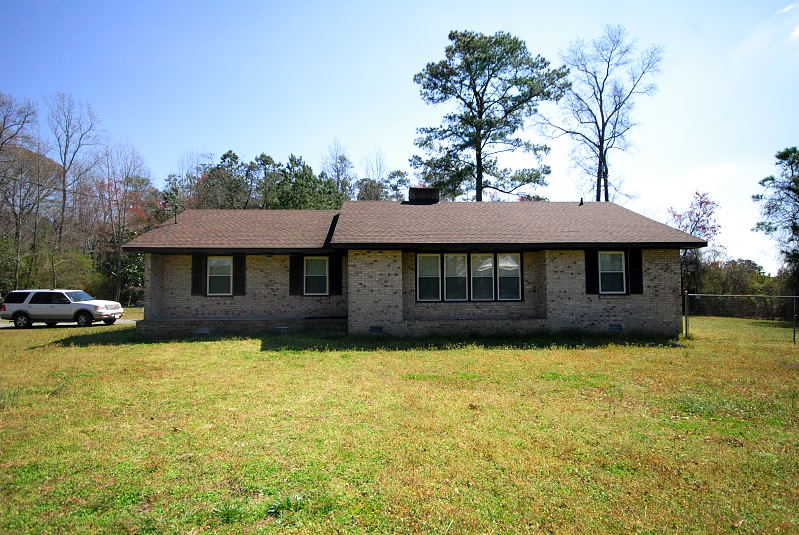 Goldsboro NC - Homes for Rent - 3200 Salem Church Road Goldsboro NC 27530 - Main House View