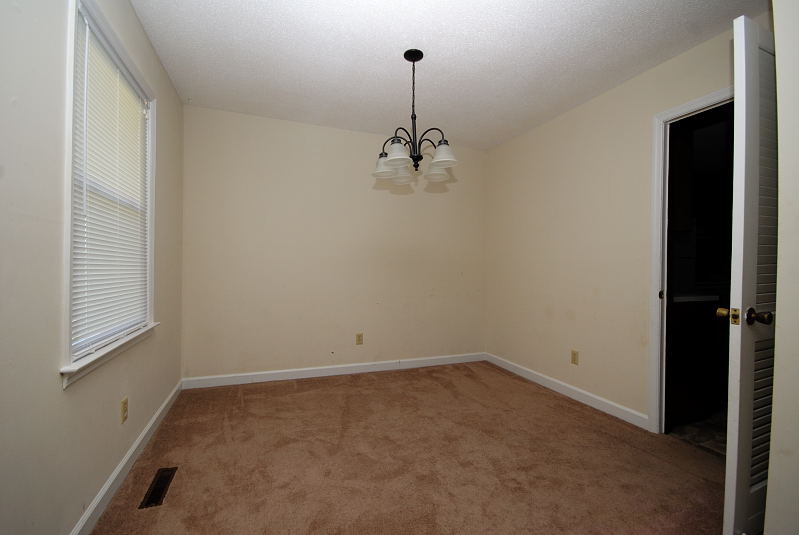 Goldsboro NC - Homes for Rent - 3200 Salem Church Road Goldsboro NC 27530 - Dining Room