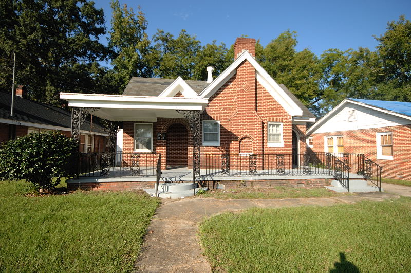 Goldsboro NC - Homes for Rent - 405 West Grantham St. Apt B Goldsboro NC 27530 - Main House View