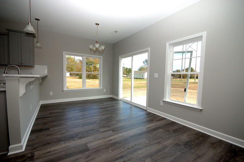 Goldsboro NC - Homes for Rent - 415 South Center St Princeton NC 27569 - Dining Area