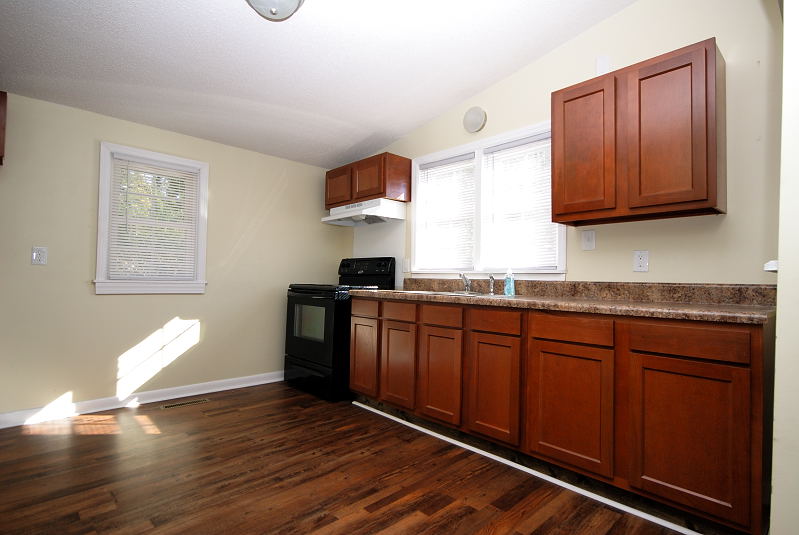 Goldsboro NC - Homes for Rent - 501 East Elm Street Goldsboro NC 27530 - Kitchen