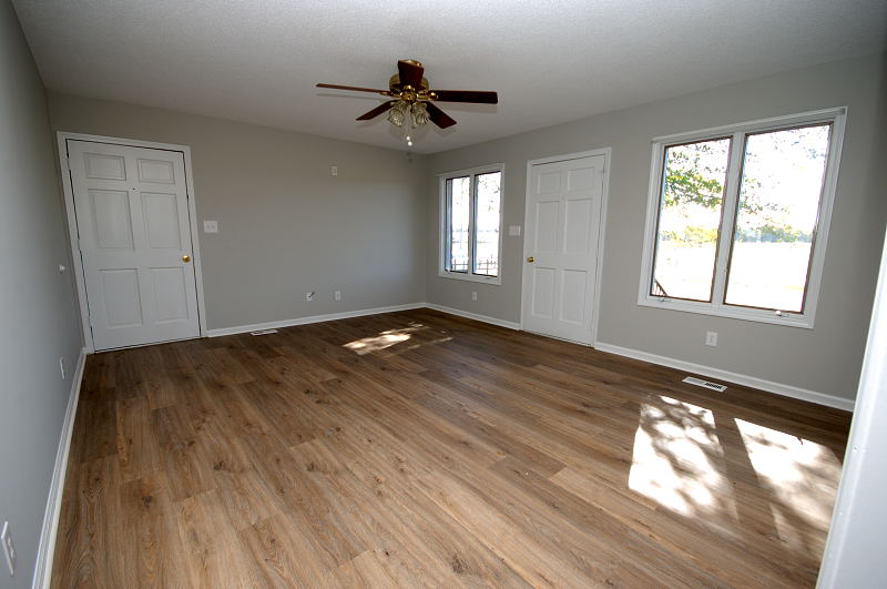 Goldsboro NC - Homes for Rent - 539 St. John Church Rd. Goldsboro NC 27534 - Living Room