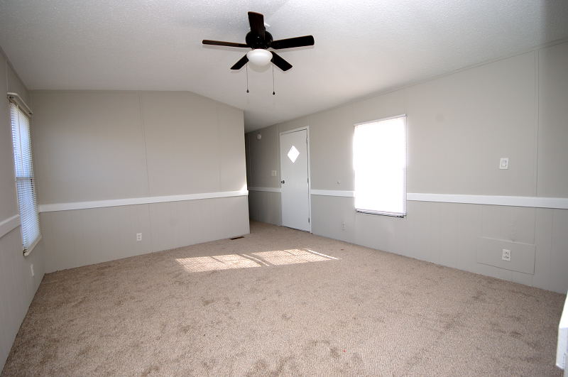 Goldsboro NC - Homes for Rent - 555 St John Church Rd Goldsboro NC 27534 - Living Room