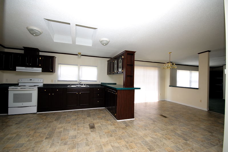 Goldsboro NC - Homes for Rent - 740 Ebenezer Church Road Goldsboro NC 27530 - Kitchen / Dining Area