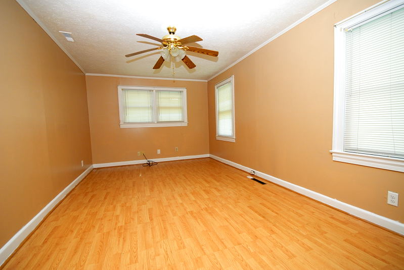 Goldsboro NC - Homes for Rent - 905 South Canal Street Goldsboro NC 27530 - Bedroom