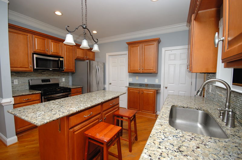 Goldsboro NC - Homes for Rent - 105 Highwoods Dr. Goldsboro NC 27530 - Kitchen