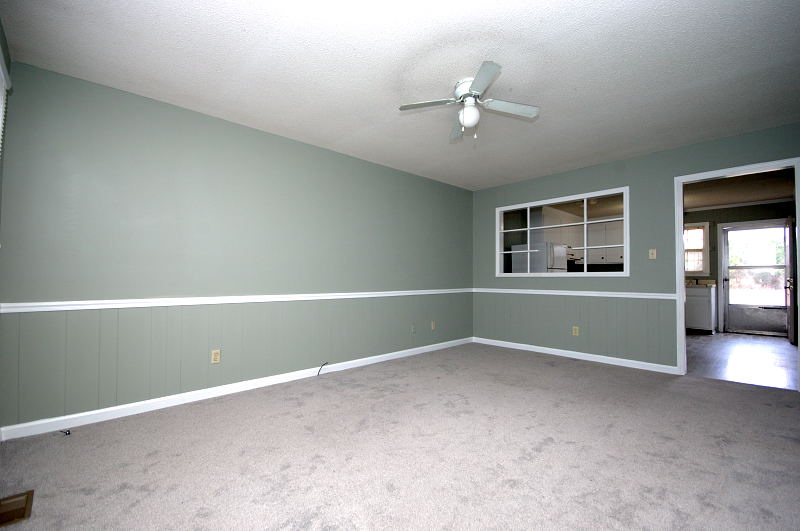 Goldsboro NC - Homes for Rent - 145 Gurley Avenue Goldsboro NC 27534 - Living Room