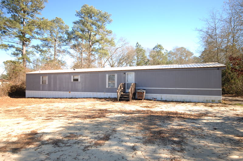 Goldsboro NC - Homes for Rent - 343 Mobile Cir. Dudley NC 28333 - Main House View