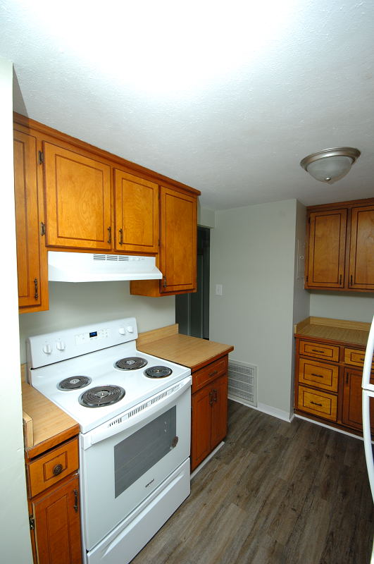 Goldsboro NC - Homes for Rent - 774 Old Grantham Rd. Goldsboro NC 27530 - Kitchen