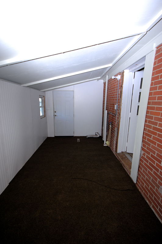 Goldsboro NC - Homes for Rent - 774 Old Grantham Rd. Goldsboro NC 27530 - Laundry Room