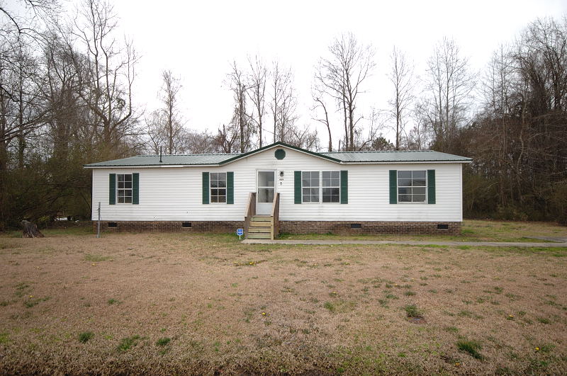 Goldsboro NC - Homes for Rent - 909 McCaskill Drive Kinston NC 28501 - Main House View